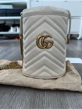 Gucci GG Mini Bucket Bag with Gold Hardware